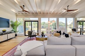 Waterfront Granbury Home w/ Electric Fireplace!