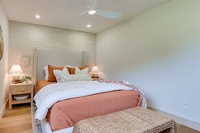 Waterfront Granbury Home w/ Electric Fireplace!