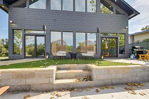 Waterfront Granbury Home w/ Electric Fireplace!