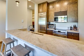 Sun Valley Condo w/ Furnished Patio: Near Skiing!