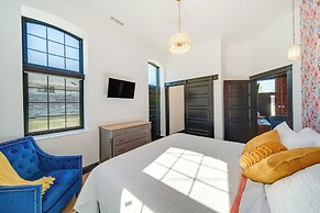 Idyllic Biggsville Vacation Rental: 10 Mi to River