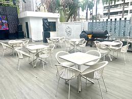 RUSH LAGOS HOTEL SUITES AND LAUNGE