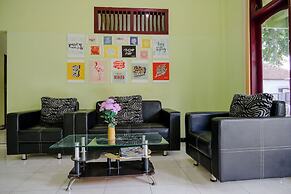 OYO Life 2508 Alba Suites Homestay Syariah