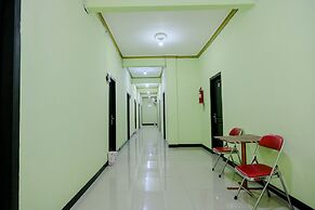 OYO Life 2508 Alba Suites Homestay Syariah