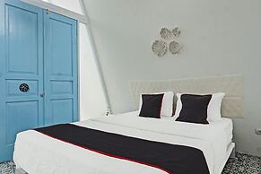 OYO Life 2366 Gatsu Kost