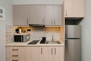 Phaedrus Living: City Center Zenonos Studio