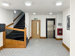 Toothbrush Apartments - Century House