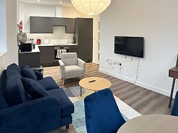 Toothbrush Apartments - Century House