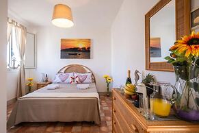 Room in Holiday House - Torre Squillace Room's & Panoramic Rooftop