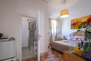 Room in Holiday House - Torre Squillace Room's & Panoramic Rooftop