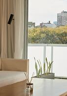 Stylish 2-Bedroom Retreat in Palermo