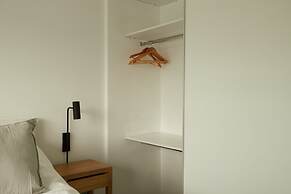 Stylish 2-Bedroom Retreat in Palermo