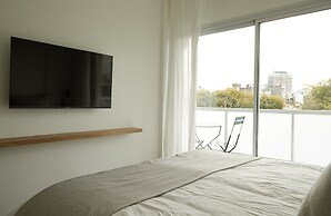 Stylish 2-Bedroom Retreat in Palermo