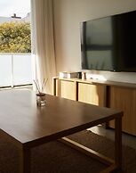 Stylish 2-Bedroom Retreat in Palermo