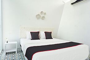 OYO Life 2786 Puri Felicia 1