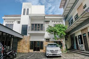 OYO Life 2744 Guest House Qudsi