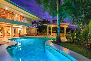 18 Sleep With Pool Private Villa