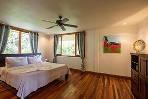 18 Sleep With Pool Private Villa