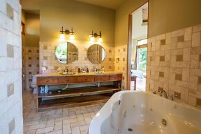 18 Sleep With Pool Private Villa