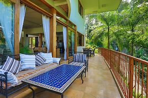 18 Sleep With Pool Private Villa