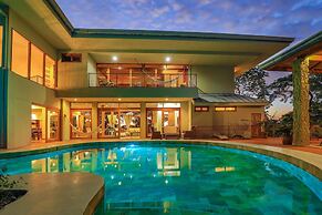 18 Sleep With Pool Private Villa