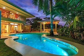 18 Sleep With Pool Private Villa