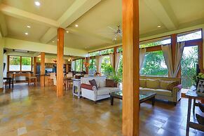 18 Sleep With Pool Private Villa