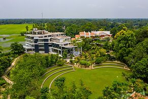 Water Garden Resort & Spa