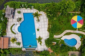 Water Garden Resort & Spa