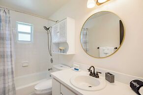 Sea Glass Secrets by Avantstay 3 Mins to Beach