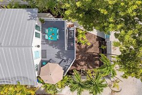 Sea Glass Secrets by Avantstay 3 Mins to Beach