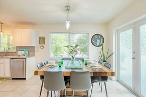 Sea Glass Secrets by Avantstay 3 Mins to Beach