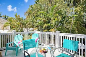 Monkey House by Avantstay Pool, by Duval Street