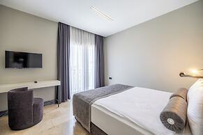 Roseira Mar-Inn Luxury