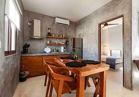 Minimalistic Coup De Coeur In Town - 2 Rooms Unit