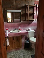 Casa Qatzij - Guest House