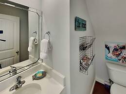 Rp14 - Cassie's Surfing Cow Cottage