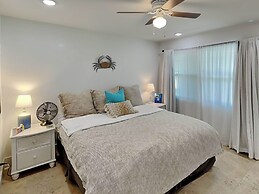 Bb103- Misty's Crab Shack