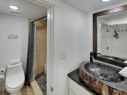 Bb103- Misty's Crab Shack