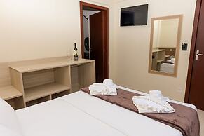 Pousada Roberto Monteiro - Frente Mar