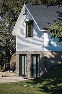 Engle Farmhouse 5BDR Vineyard Views