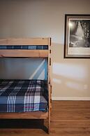 Engle Farmhouse 5BDR Vineyard Views