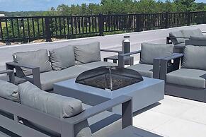 avid Hotel Wisconsin Dells – Lake Delton by IHG