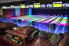 avid Hotel Wisconsin Dells – Lake Delton by IHG