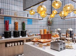 Holiday Inn Express Shanghai Hongqiao Linkong by IHG