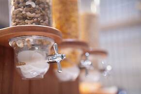 Holiday Inn Express Shanghai Hongqiao Linkong by IHG