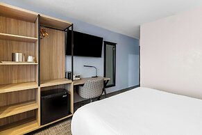 Best Western Buffalo Inn & Suites