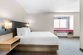 Best Western Buffalo Inn & Suites