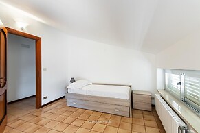 House Villas - Orchid Apartment