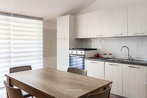 House Villas - Orchid Apartment